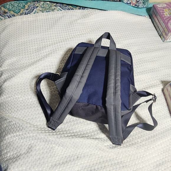 STAR WARS LOUNGEFLY EUC THE MANDALORIAN COSPLAY NYLON SMALL BACKPACK BAG - Picture 5 of 6